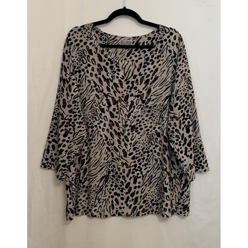 JM Collection Plus Size 2X Top Pullover Animal Print Stretch 3/4 Sleeves